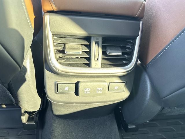 2022 Subaru Outback Touring