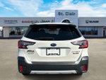 2022 Subaru Outback Touring